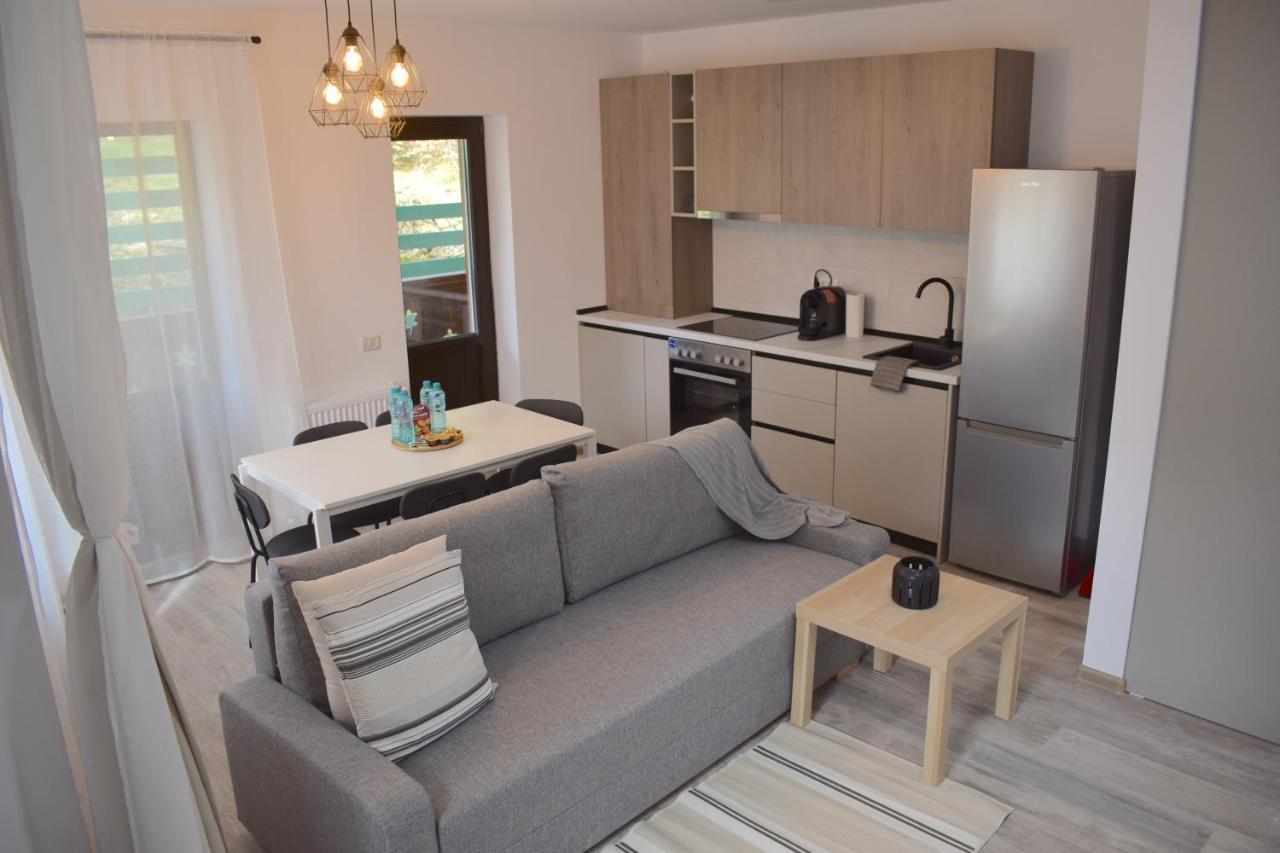 Cosy&Minimalistic Apartments - Haret Building Синая Екстериор снимка